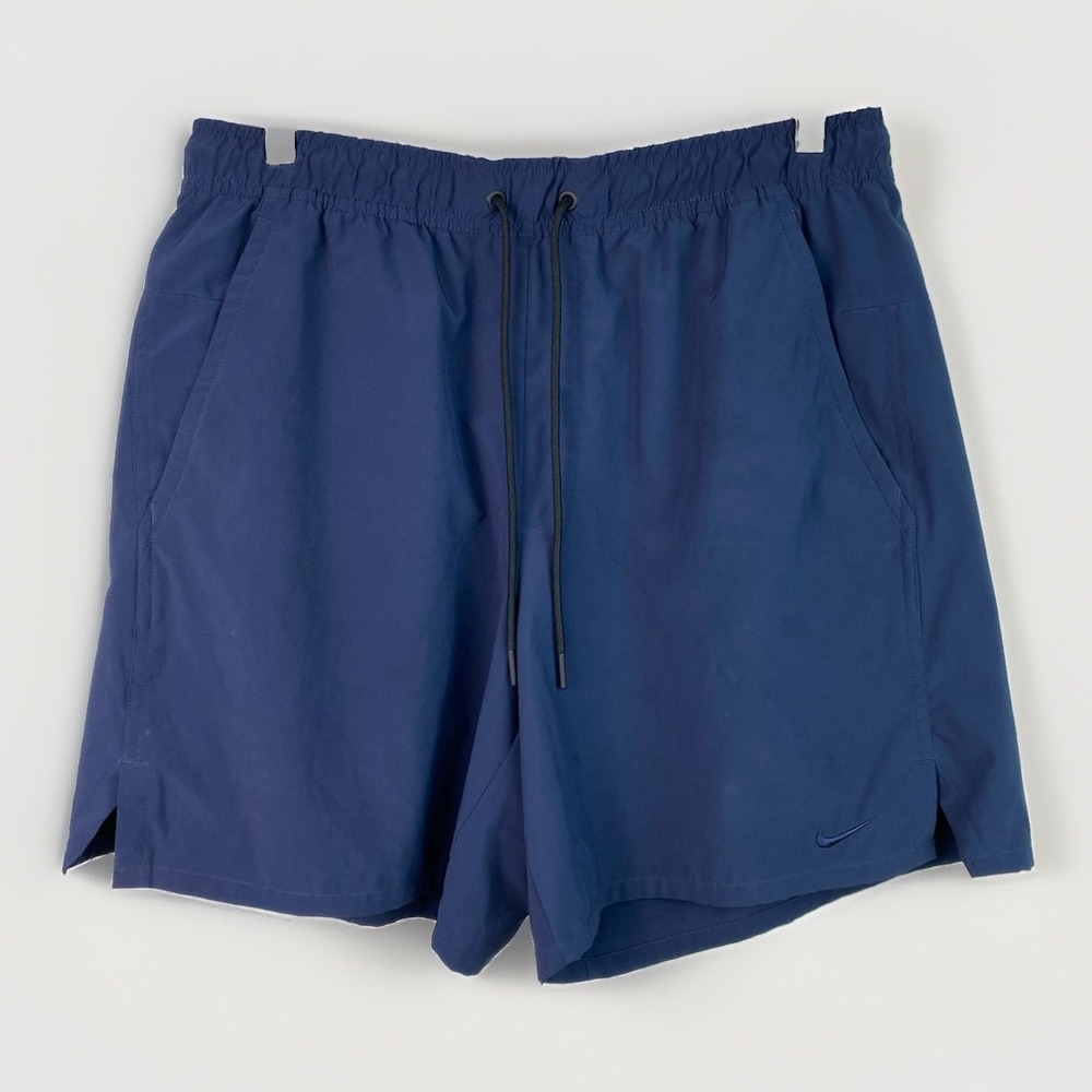 Nike Dri-Fit Men's L Navy Blue Elastic Drawstring Waist Unlined Athletic Shorts